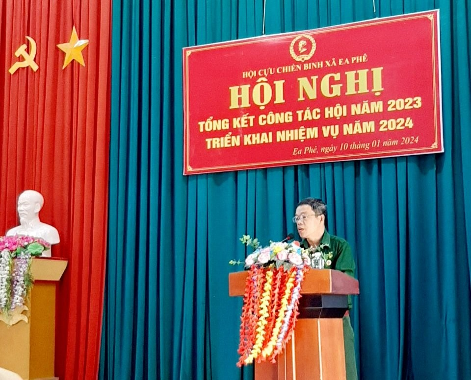 Hội Cựu chiến binh xã Ea Phê tổng kết công tác xây dựng Hội Cựu chiến binh năm 2023; triển khai phương hướng, nhiệm vụ công tác năm 2024.